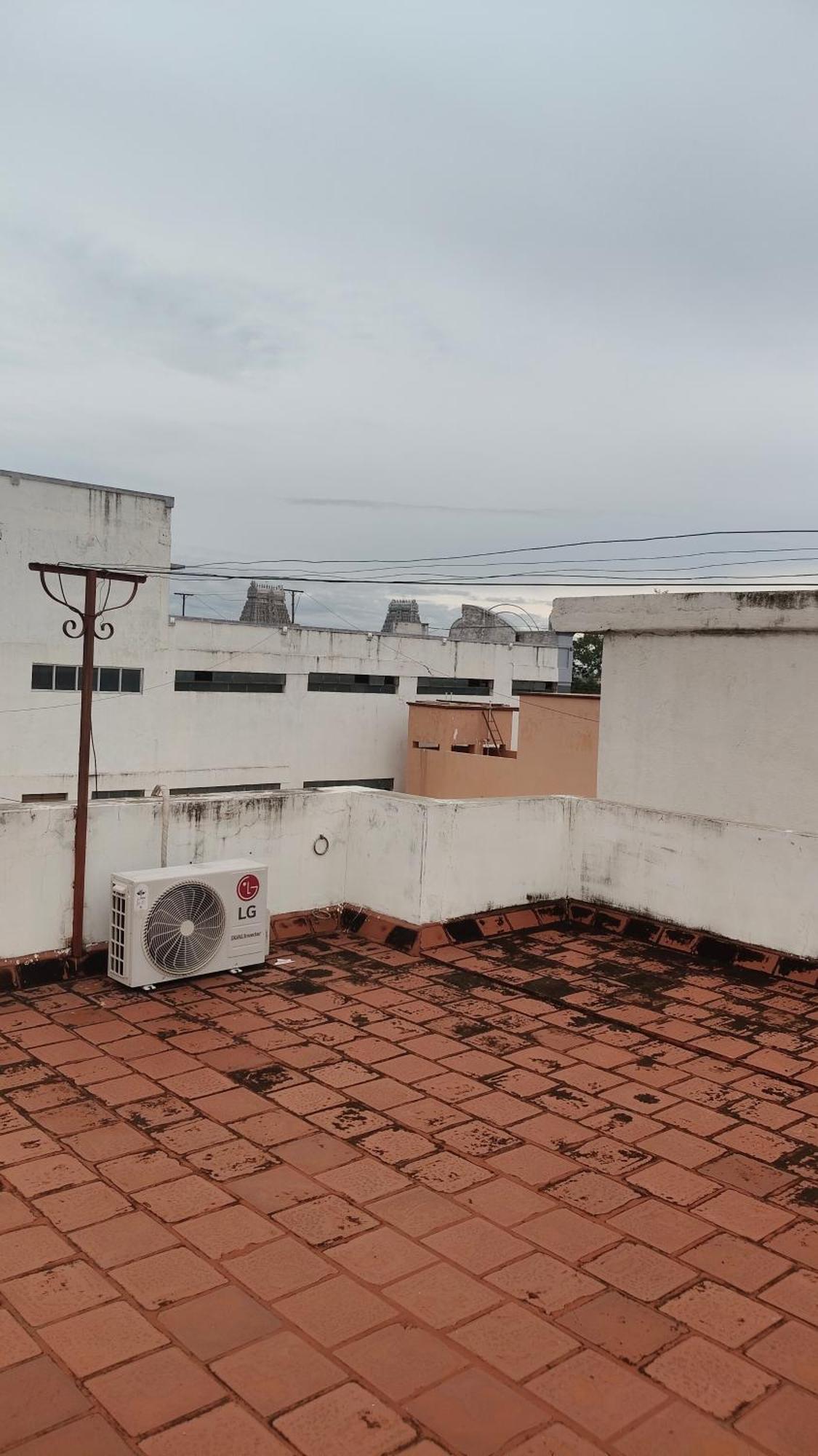 Dheeksha Homestay Tiruvannāmalai Exterior foto